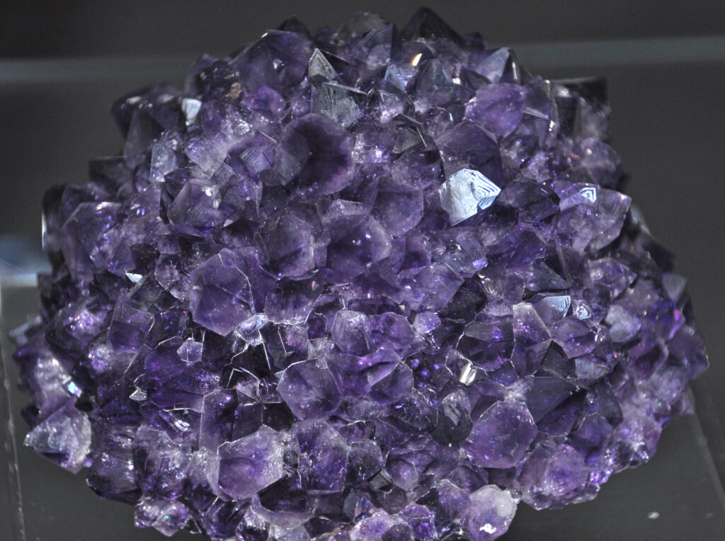 Natural amethyst crystal specimen from Uruguay with purple quartz points