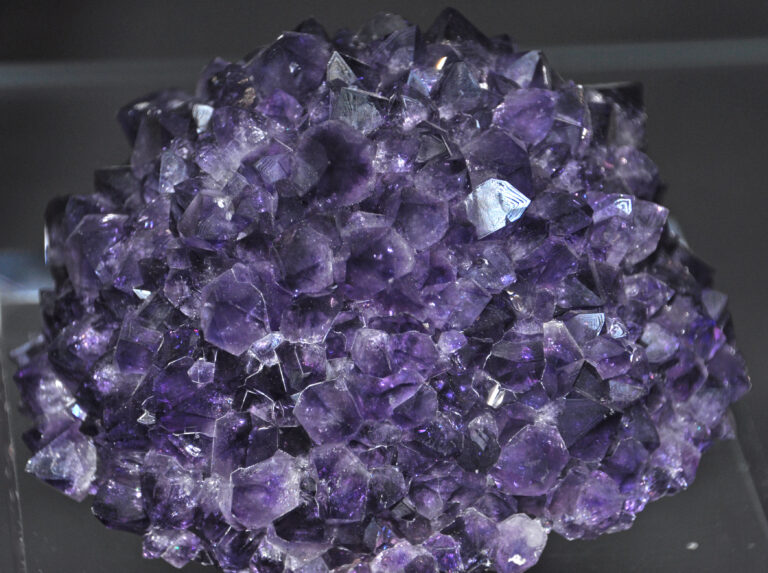 Natural amethyst crystal specimen from Uruguay with purple quartz points